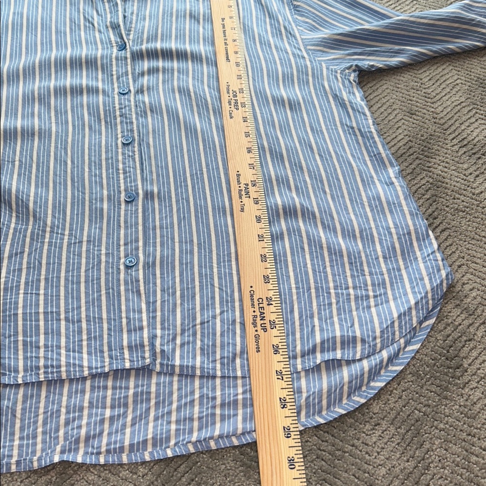 Babaton Aritzia archive button down shirt light blue white stripe size Xs - Picture 9 of 10